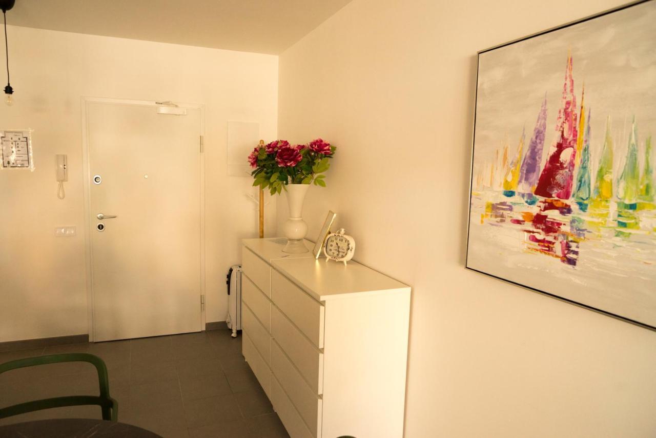 Helena Appartement Premantura Buitenkant foto