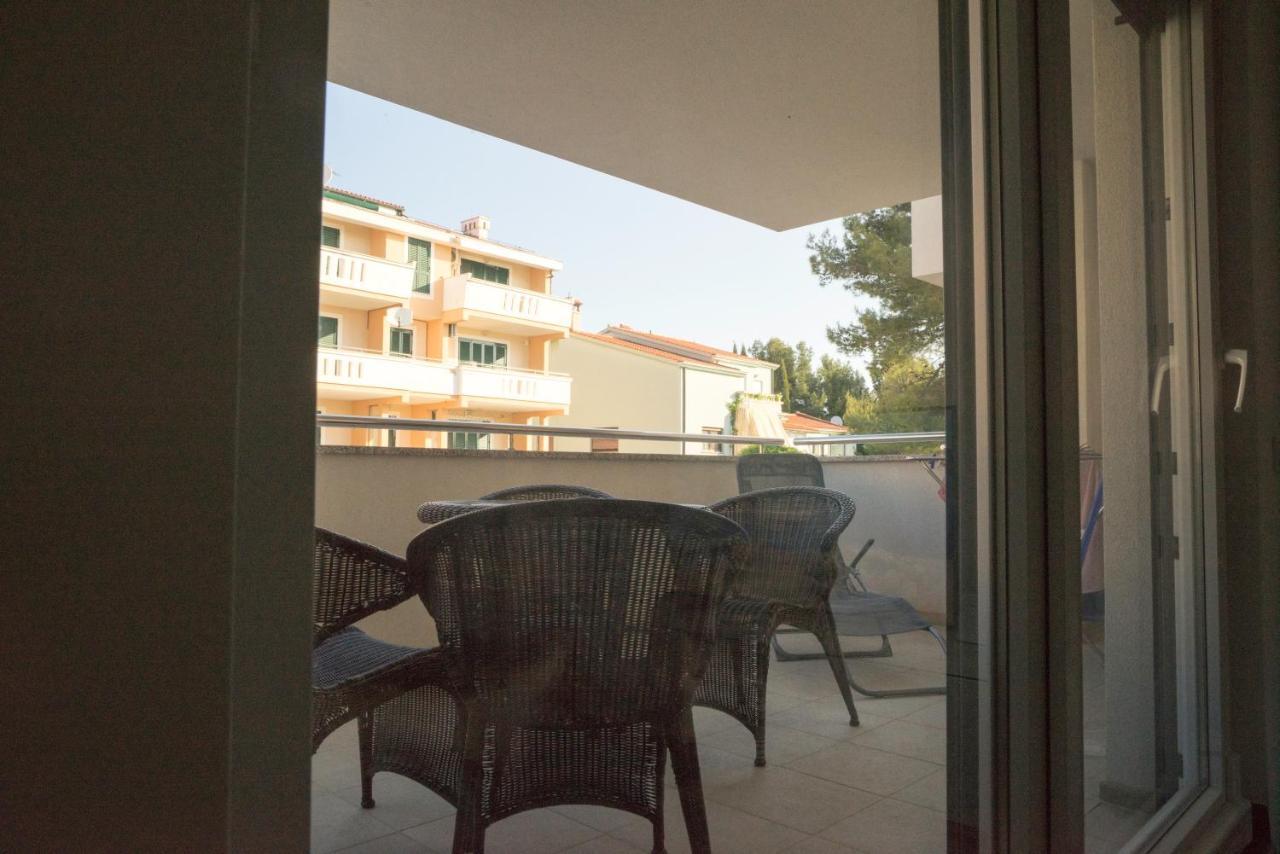 Helena Appartement Premantura Buitenkant foto